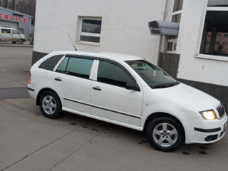 Skoda Fabia foto 9