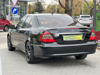 Mercedes E-Class foto 6