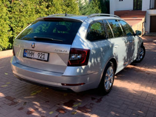 Skoda Octavia foto 3