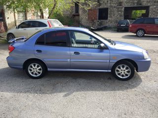 KIA Rio foto 1