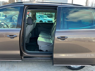 Volkswagen Sharan foto 3