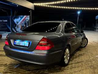 Mercedes E-Class foto 5