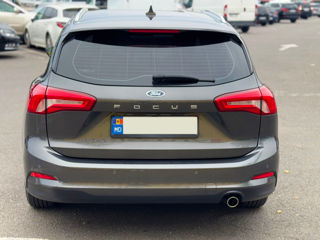 Ford Focus foto 7