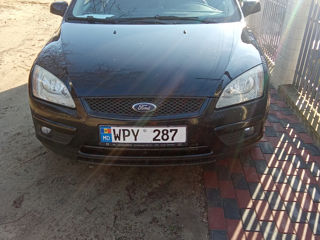 Ford Focus foto 2