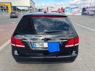 Mercedes E-Class foto 2