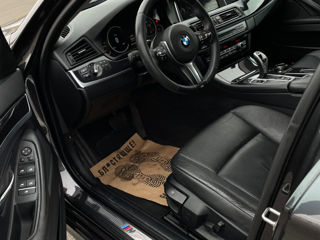 BMW 5 Series foto 7