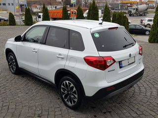 Suzuki Vitara foto 14