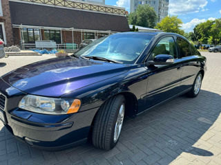 Volvo S60 foto 2