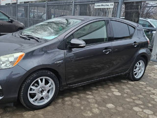 Toyota Prius c