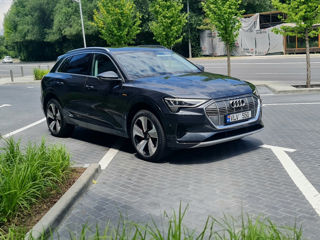 Audi e-tron foto 2