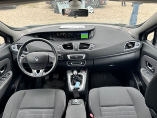 Renault Grand Scenic foto 8