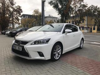 Lexus CT Series foto 8