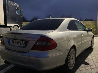 Mercedes CLK-Class foto 5