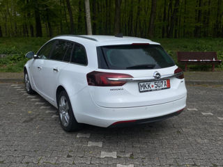 Opel Insignia foto 4