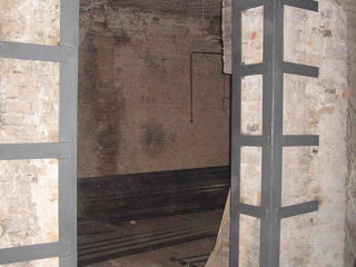 Алмазное резка дверных оконных проёмов резка стен перегородок бетоновырубка алмазное сверление 5 foto 2