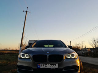 BMW 5 Series foto 3