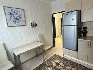 Apartament cu 2 camere, 40 m², Centru, Chișinău foto 4