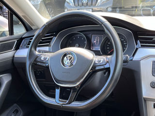 Volkswagen Passat foto 9