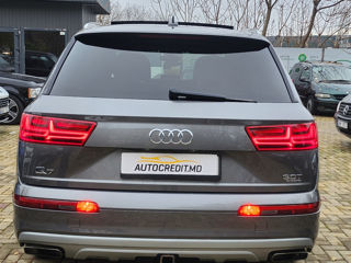 Audi Q7 foto 11