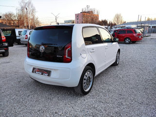 Volkswagen up! foto 6