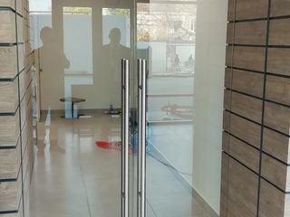 Usi din sticla securizata / двери из безопасного стекла foto 8