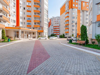 Apartament cu 2 camere, 88 m², Centru, Chișinău foto 10