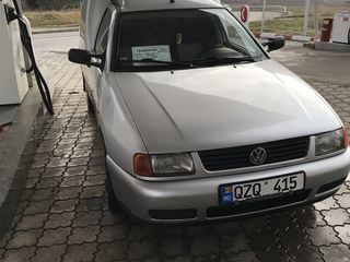 Volkswagen Caddy foto 1