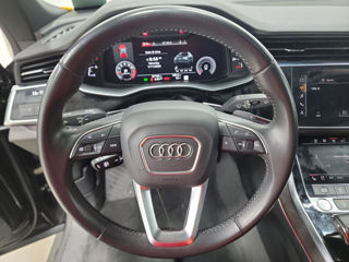 Audi Q8 foto 9