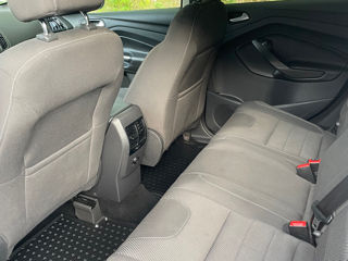 Ford Kuga foto 4