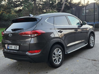 Hyundai Tucson foto 2