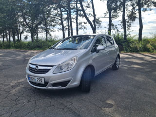 Opel Corsa foto 2