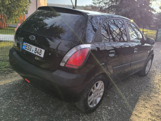 KIA Rio foto 5