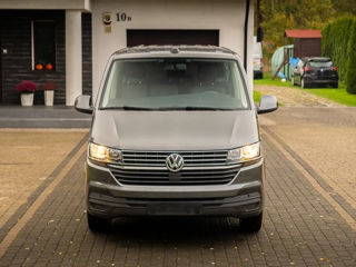 Volkswagen Caravelle foto 2