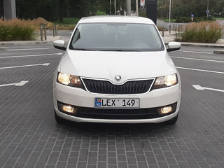 Skoda Rapid foto 2