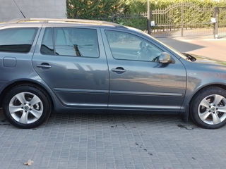 Skoda Octavia foto 8