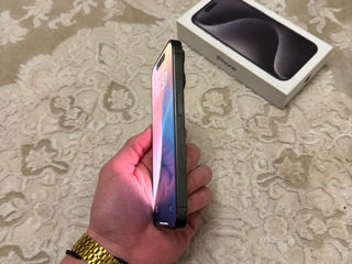 iPhone 15 Pro 128GB Black Titanium фото 3