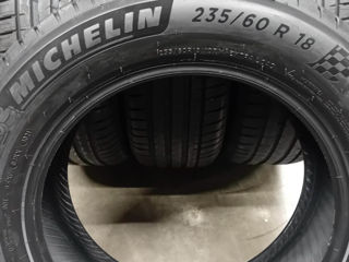 Michelin  235 60 18 foto 4