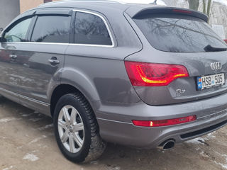 Audi Q7 foto 6