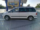 Volkswagen Sharan foto 2