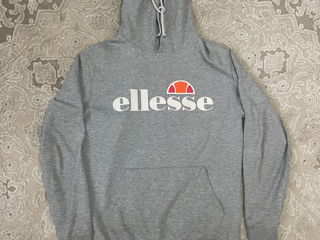 Ellesse