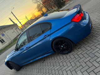 BMW 3 Series foto 7