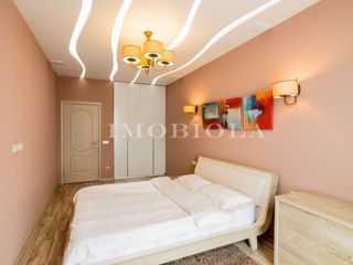 Apartament cu 2 camere, 65 m², Centru, Chișinău foto 6