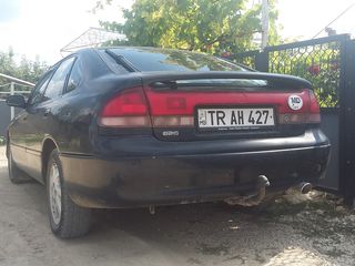 Mazda 626 foto 1