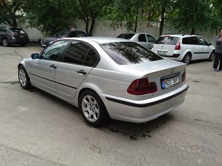 BMW 3 Series foto 3