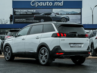 Peugeot 5008 foto 2