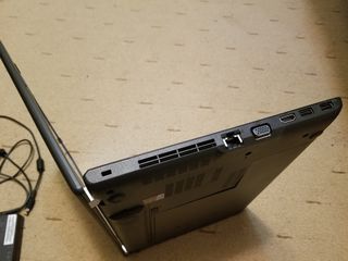 Lenovo ThinkPad E560 15.6 i7-6500U 8GB RAM /128 GB foto 3