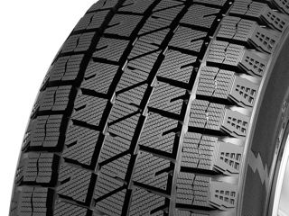 Anvelope iarna 235/60 R18 107T Sailun Arctic SUV foto 2