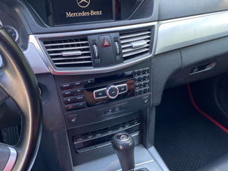 Mercedes E-Class фото 9