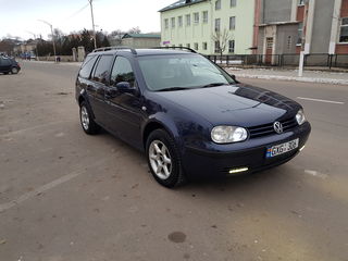 Volkswagen Golf foto 2