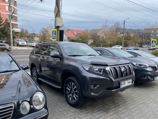 Toyota Land Cruiser Prado foto 8